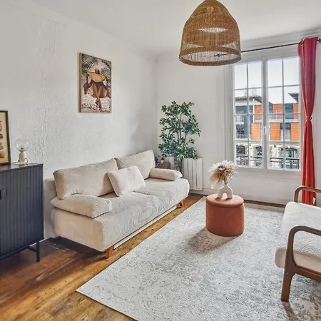 Appartement Chic Proche Gare & Centre Apartman Troyes