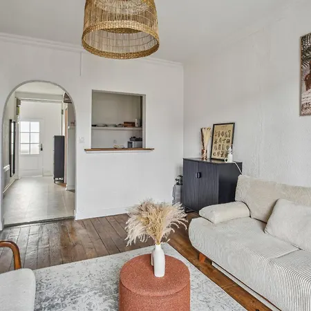 Appartement Chic Proche Gare & Centre Apartman