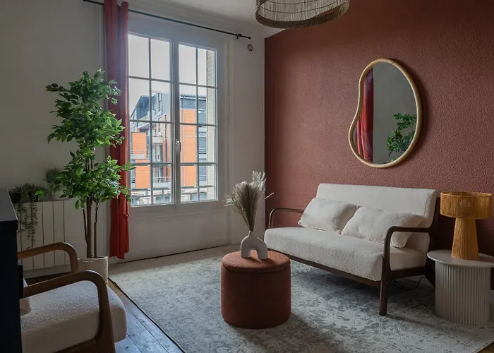 Chic Proche Gare & Centre Apartment *