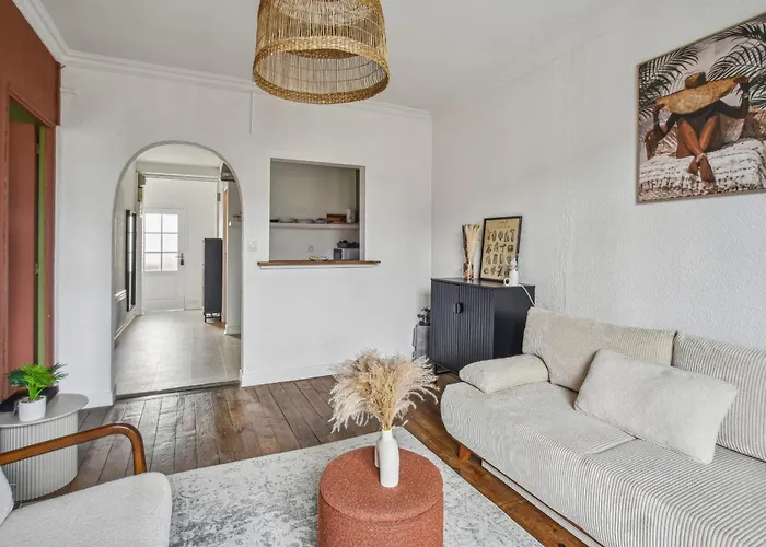 Chic Proche Gare & Centre Apartment